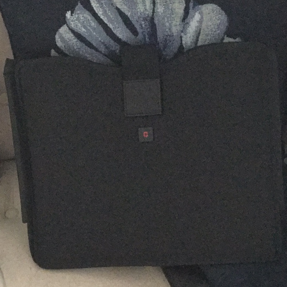 Swiss gear laptop sleeve - 15 inch NWOT